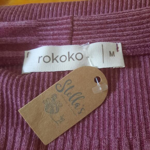 ROKOKO Womens Textured Knit Relaxed Wine Colored Cardigan Size Medium NWT - Picture 3 of 5